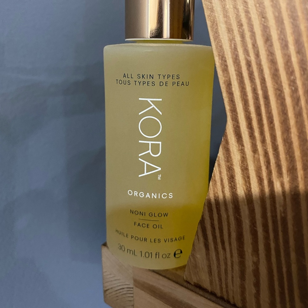 COPY - KORA Organics Noni Glow Radiant oil